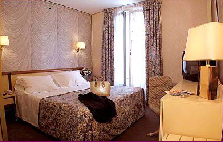 Hotel Renoir Cannes